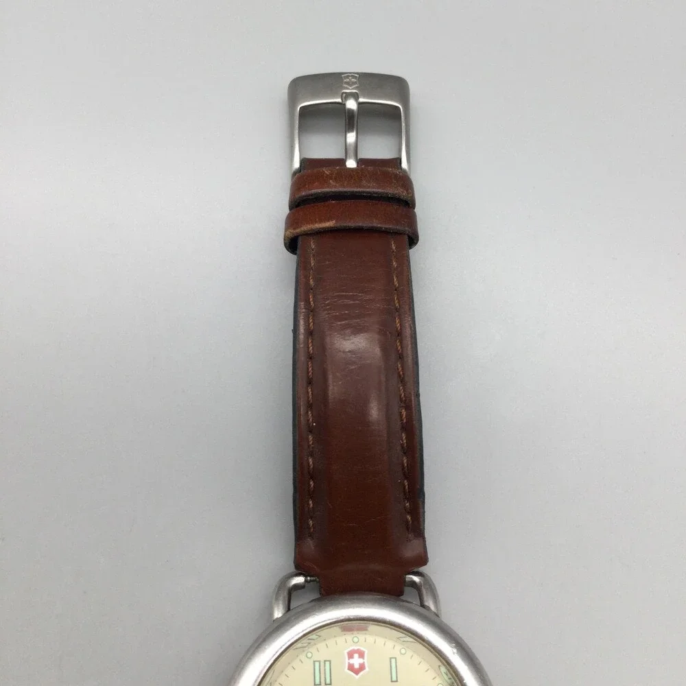 Vintage Swiss Army Mens Watch 37mm Cream Dial Brown Leather Date New Battery